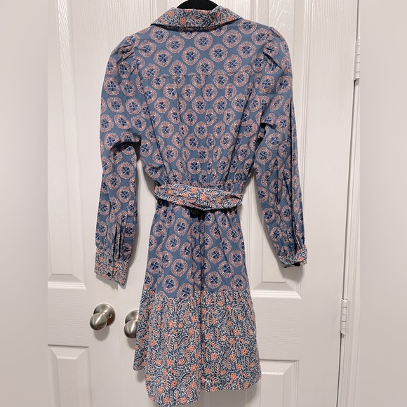 Roller Rabbit Primrose Shea
Printed Long Puff Sleeve Notch
Collar Dress - Picture 5 of 6